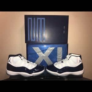 Jordan 11 “win like 82” size 10.5